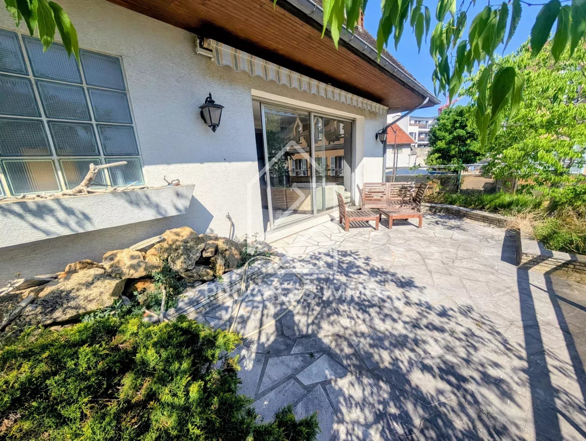 Property view 4